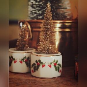 Gold and White Holiday Tree Decor